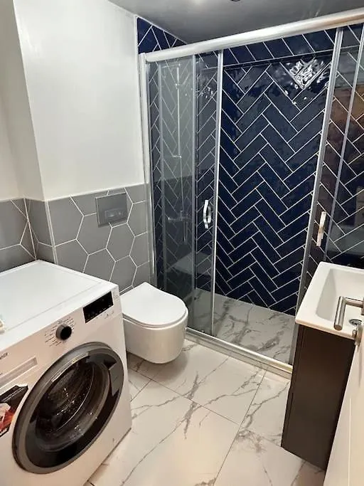 Modern Apartment In Besiktas Istanbul